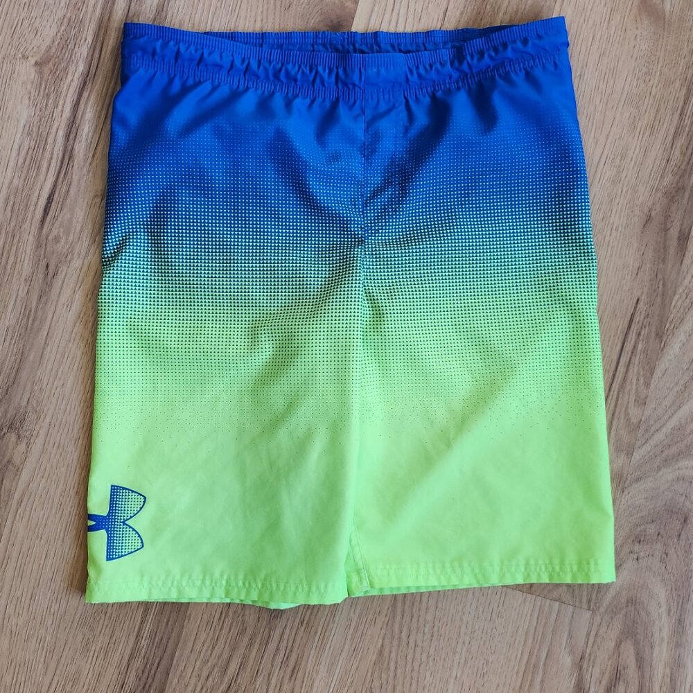 Under Armour swim trunks - Youth L - Picture 5 of 6